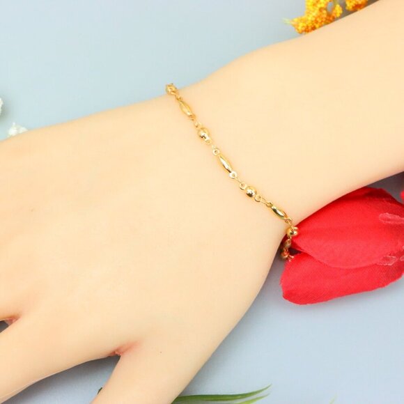 "Elegant & Trendy Bracelet, A Perfect Gift for Women, Thoughtful, EVCH1815 - Picture 10 of 10